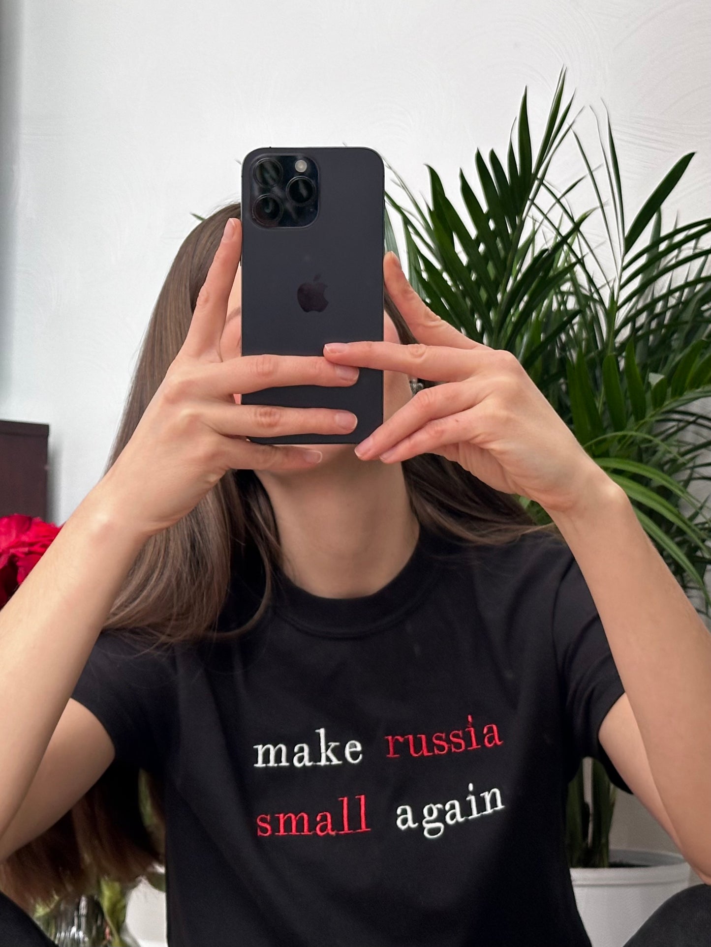 Embroidered t-shirt make russia small again